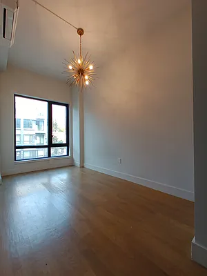 Rented by City Vista Inc | media 14