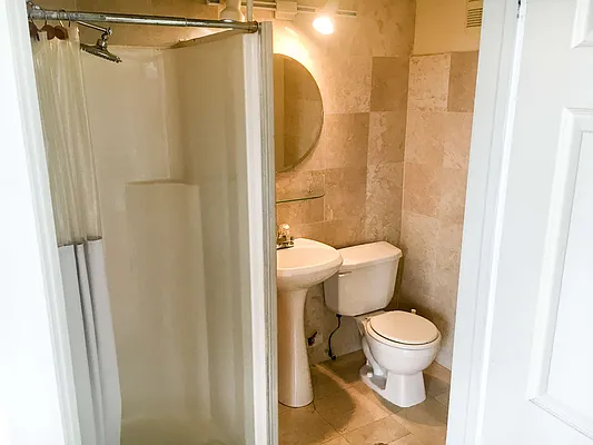 Rented by The Roebling Group | media 53