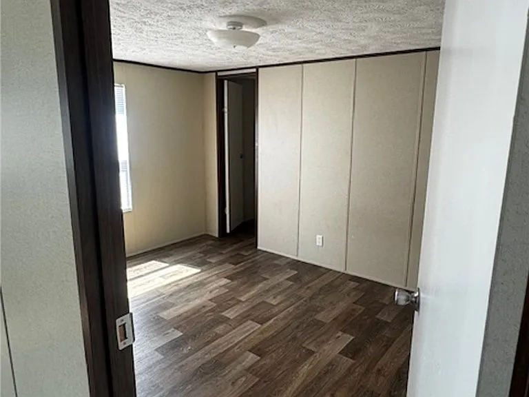 257 Burns Rd — Photo 5