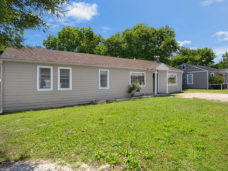 516 E Wintergreen Rd — Photo 25