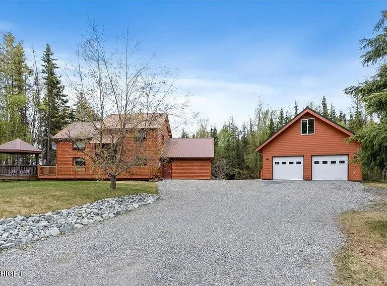 20933 River Park Dr — Photo 1