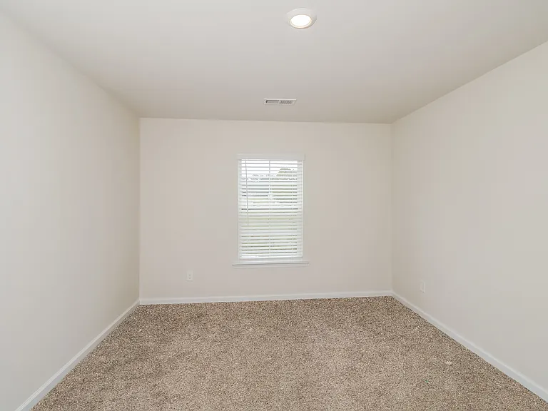323 Longstone Ct — Photo 9