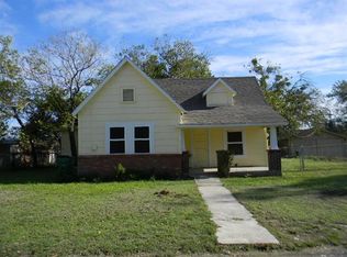 513 N Mesquite St, Hico, TX 76457