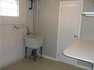 11 Federal St, Lawrence, PA 15055