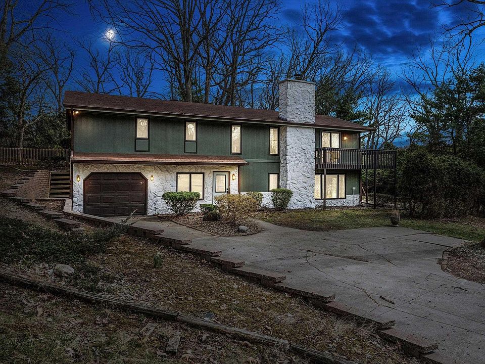 1st image of 51454 Green Hill Dr