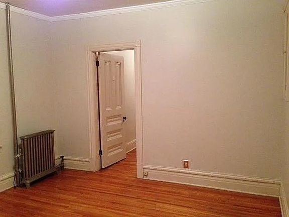 5th image of 330 4th St NE #2