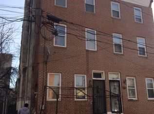 2033 N Lambert St, Philadelphia, PA 19121