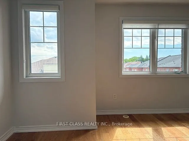 319 Delray Dr — Photo 5