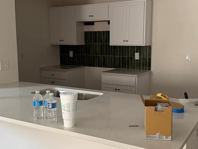 4045 Flora Ave — Photo 5