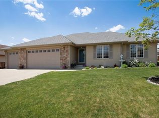 1618 3rd Ave SW, Altoona, IA 50009