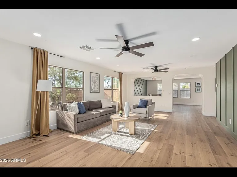 13862 W Fargo Dr — Photo 10