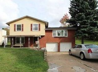 241 Parkedge Rd, Pittsburgh, PA 15220