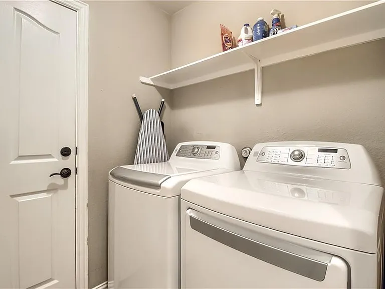 30617 Chi Chi Dr — Photo 26