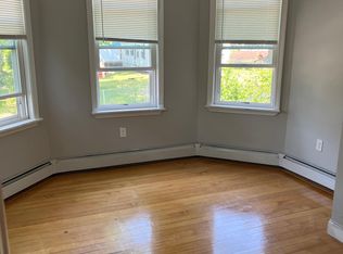 326 Lovell St APT 2, Worcester, MA 01602