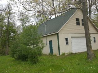 3048 N Totem Trl, Reading, MI 49274