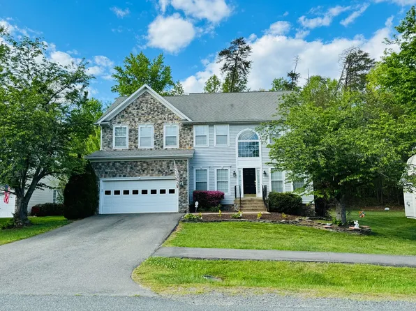 52 Lightfoot Dr, Stafford, VA 22554