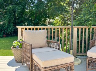 1 Grapevine Rd, Gloucester, MA 01930