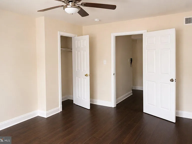 63 Galveston Pl SW #1 — Photo 8