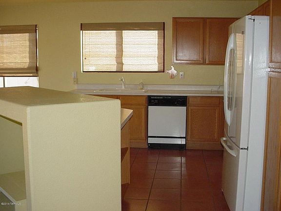 5th image of 3292 W Donovan Dr