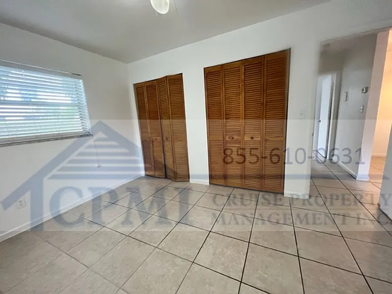 4931 SW 65 Ave Davie, FL 33314 — Photo 18