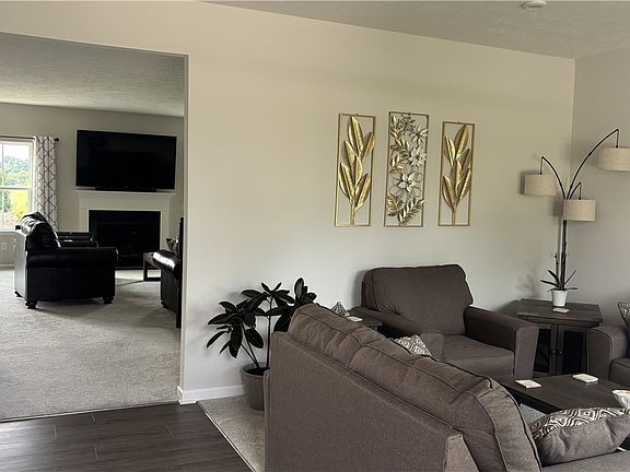 4th image of 1269 Jesse Owens Dr