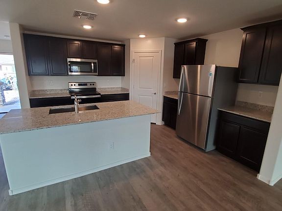 3rd image of 1545 E Demain Dr