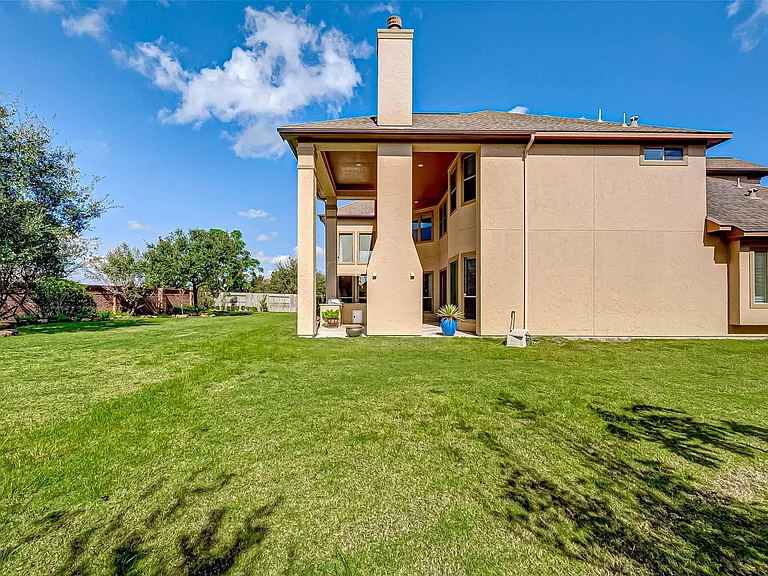 2914 Cotswold Ln — Photo 46