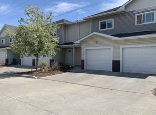 248 Edwards Dr SW, Edmonton, AB T6X 0R1