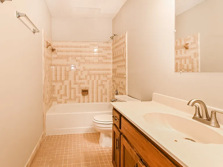 2224 Webbing Dr — Photo 19