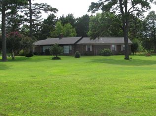 671 Bowen Estates Rd, Russellville, AR 72802