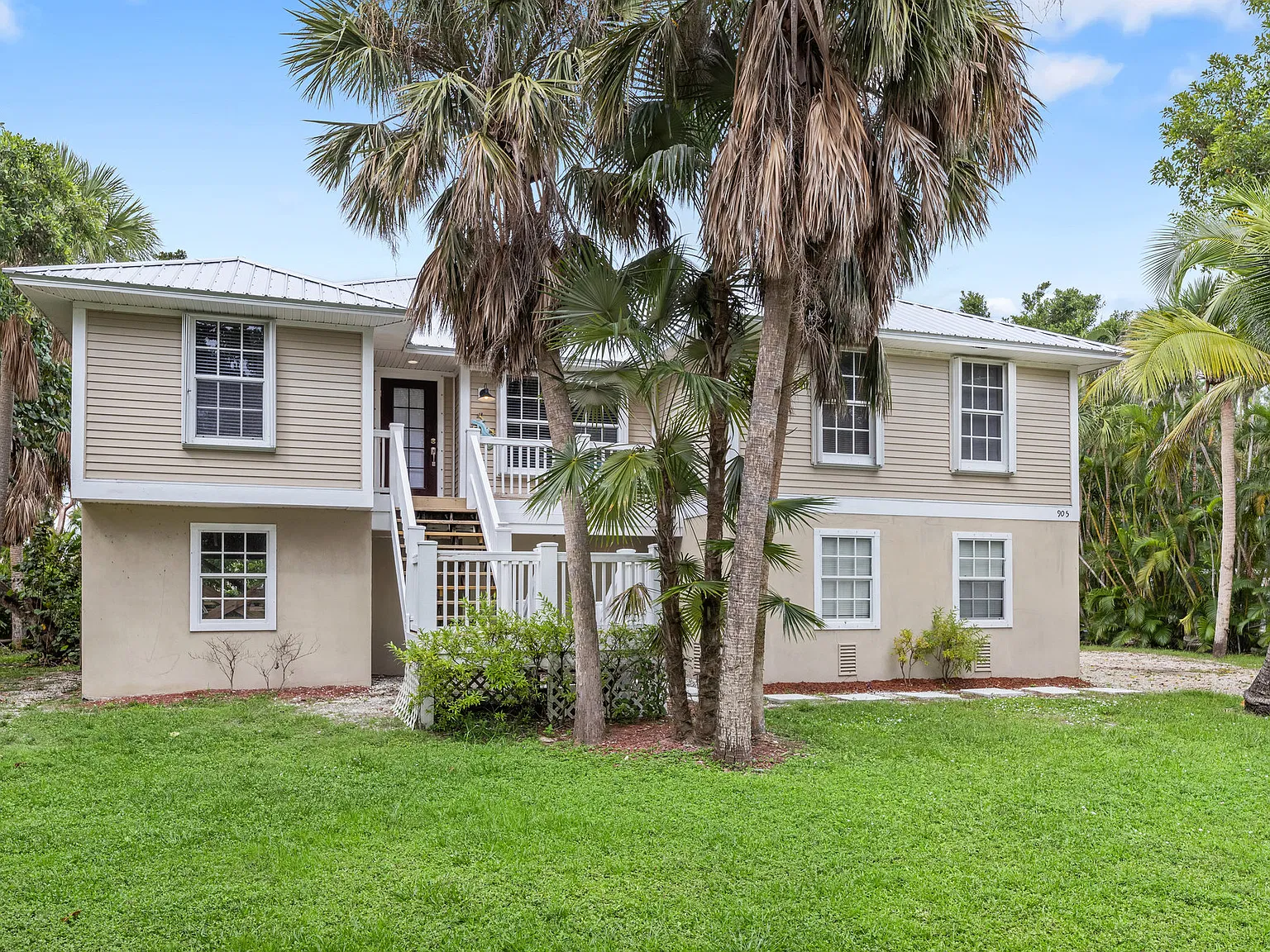 3 bed, 1726 sqft, $3,500 — Photo 1