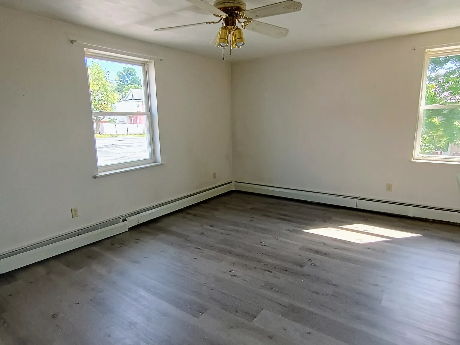 314 Keystone Ave — Photo 3