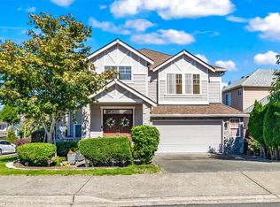 2102 NE 33rd Pl, Renton, WA 98056