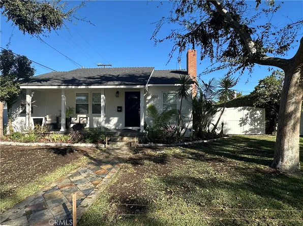 2032 Chatwin Ave, Long Beach, CA 90815