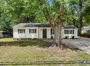 205 Holly Hill Dr, Petersburg, VA 23805