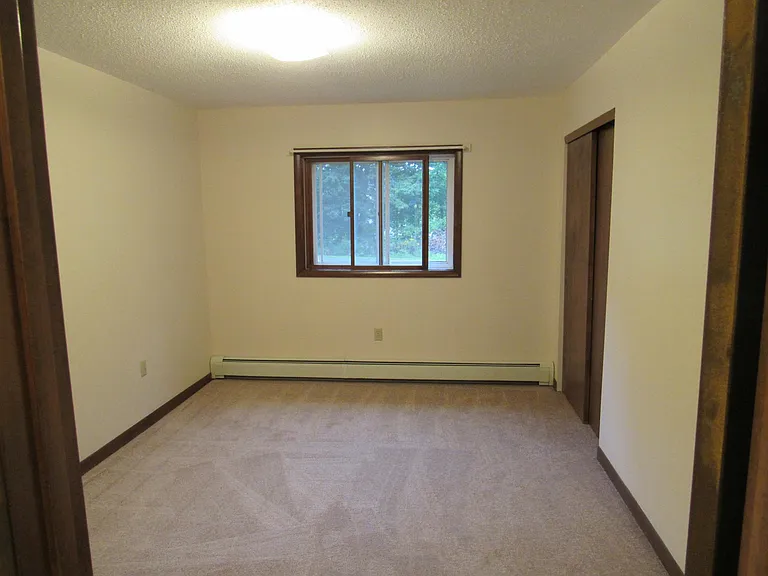 38 Hyde Park Dr #C — Photo 15