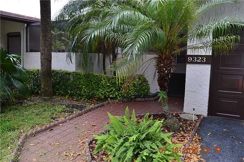 1st image of 9323 NW 61st St
