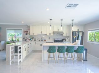 15771 Belfast Ln, Huntington Beach, CA 92647