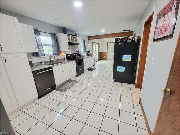 3rd image of 3265 Bow Creek Blvd