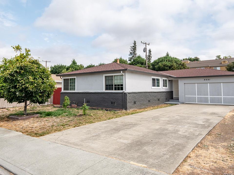 1st image of 4691 Burke Dr