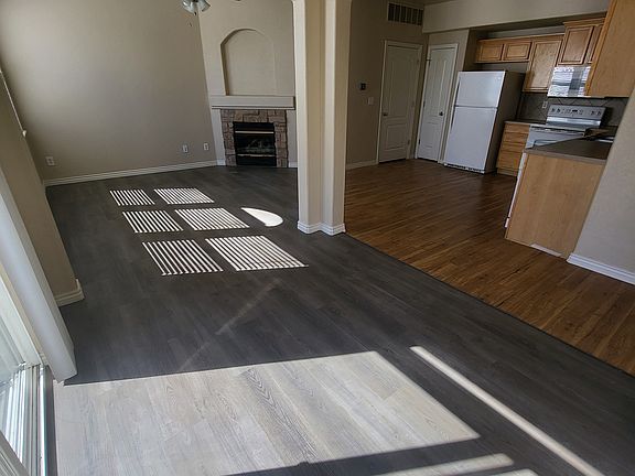 3rd image of 5551 29th St Unit 4311
