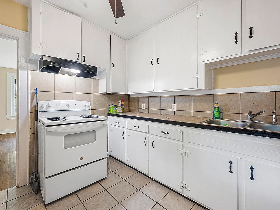 2nd image of 2772 Ranger Dr