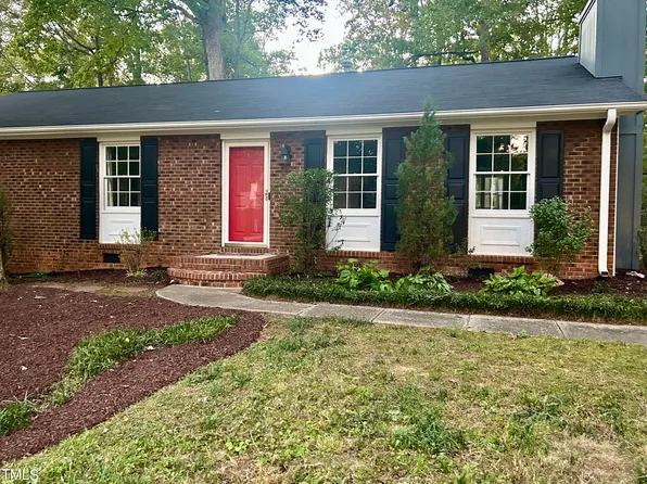 308 Dunhagan Pl, Cary, NC 27511