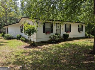 231 Bower Dr, Jesup, GA 31546