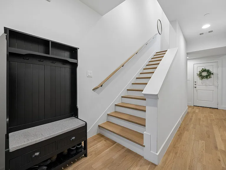 2715 Kimsey Dr #102 — Photo 12