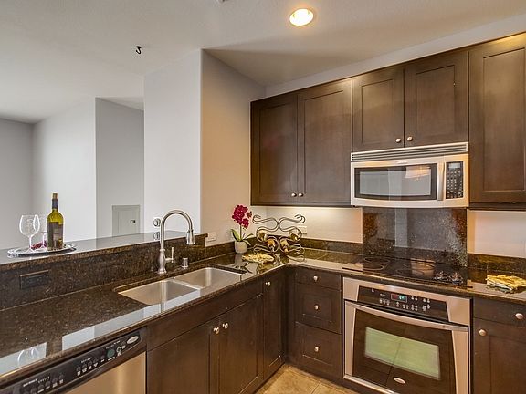 3rd image of 3957 30th St Unit 417