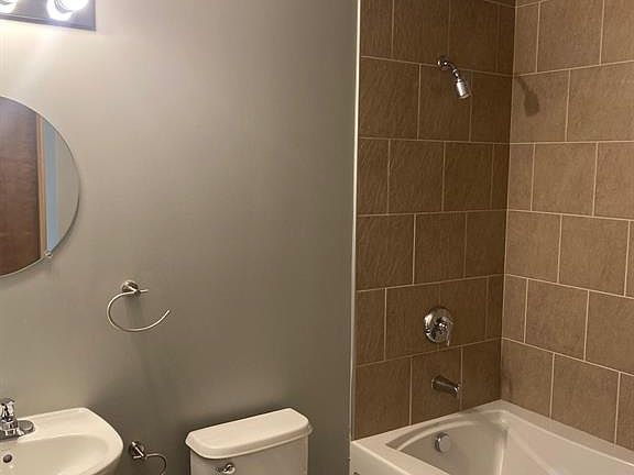 4th image of 333 E Parent Ave Unit 7
