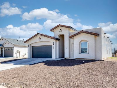 188 Flor Cama Ln, Socorro, TX, 79927