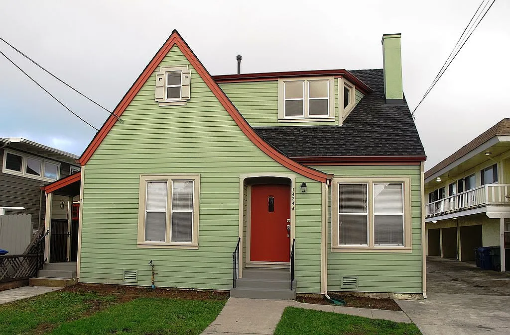 1424 Sherman St photo 1