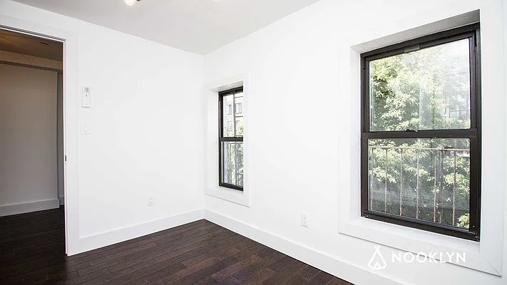 Rented by Nooklyn NYC LLC | media 19